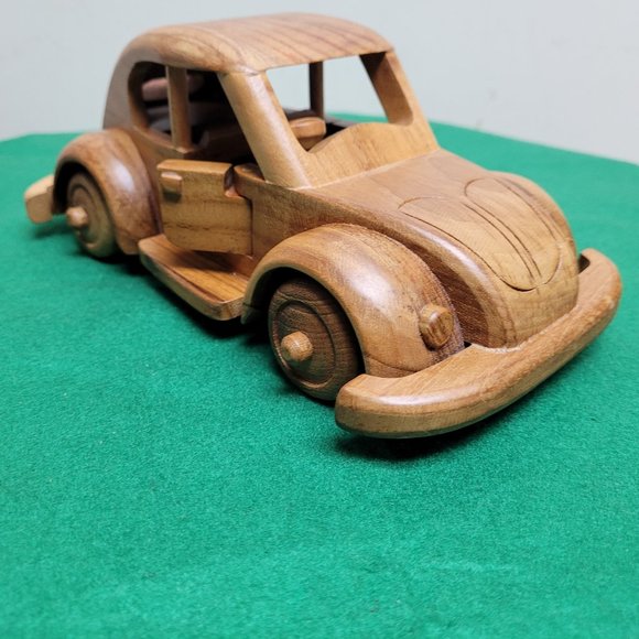 Wooden carving VW bug - Picture 2 of 4